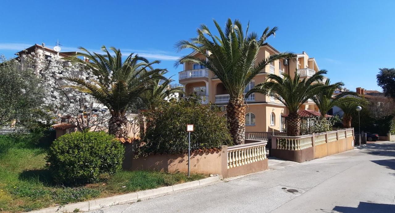 Apartments Canaria Πούλα Εξωτερικό φωτογραφία