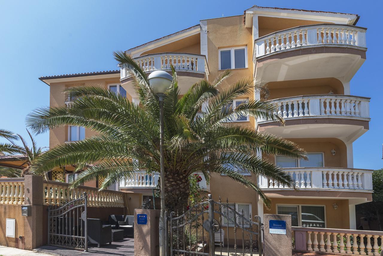 Apartments Canaria Πούλα Εξωτερικό φωτογραφία