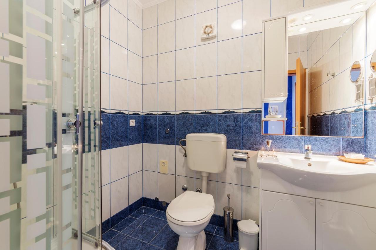 Apartments Canaria Πούλα Εξωτερικό φωτογραφία