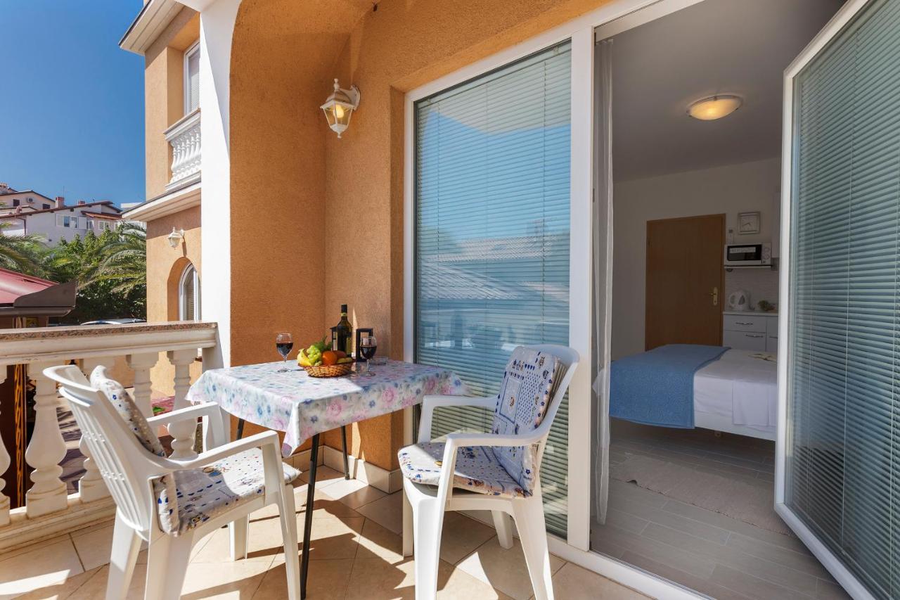 Apartments Canaria Πούλα Εξωτερικό φωτογραφία