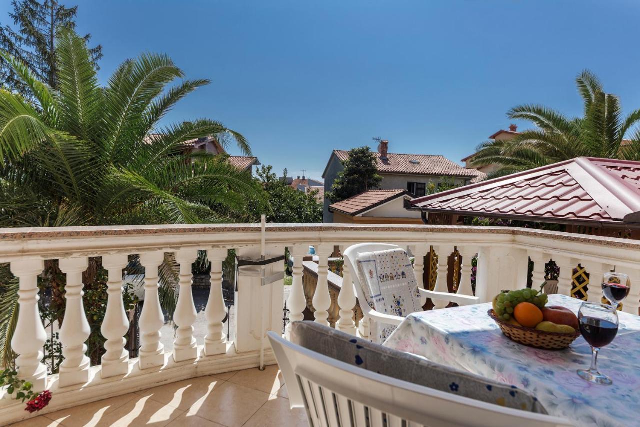 Apartments Canaria Πούλα Εξωτερικό φωτογραφία