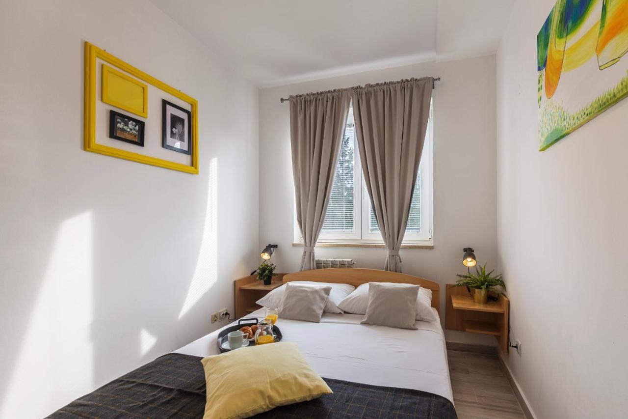 Apartments Canaria Πούλα Εξωτερικό φωτογραφία