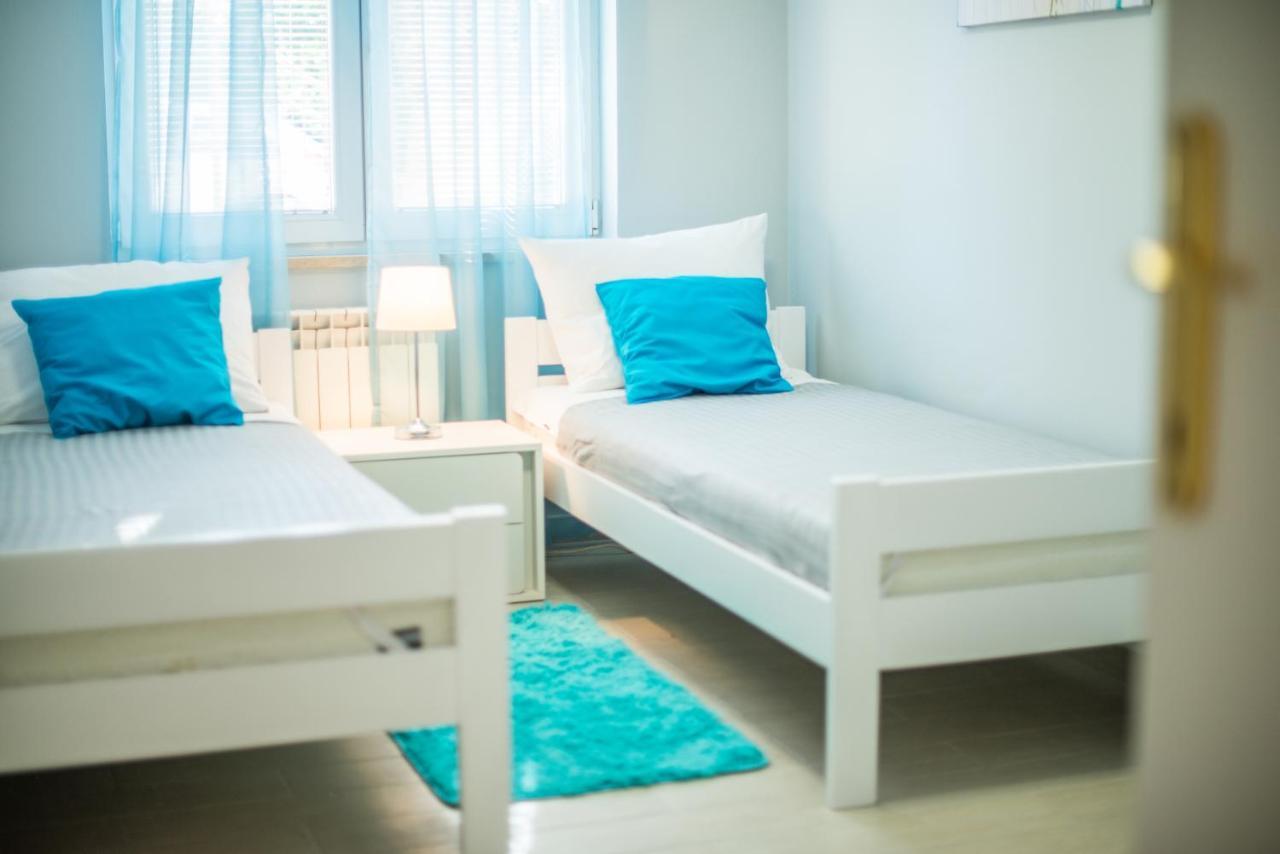 Apartments Canaria Πούλα Εξωτερικό φωτογραφία